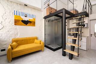 Гостиница UrbanLoft by Uloo Нижний Новгород Двухуровневый четырехместный Loft-1